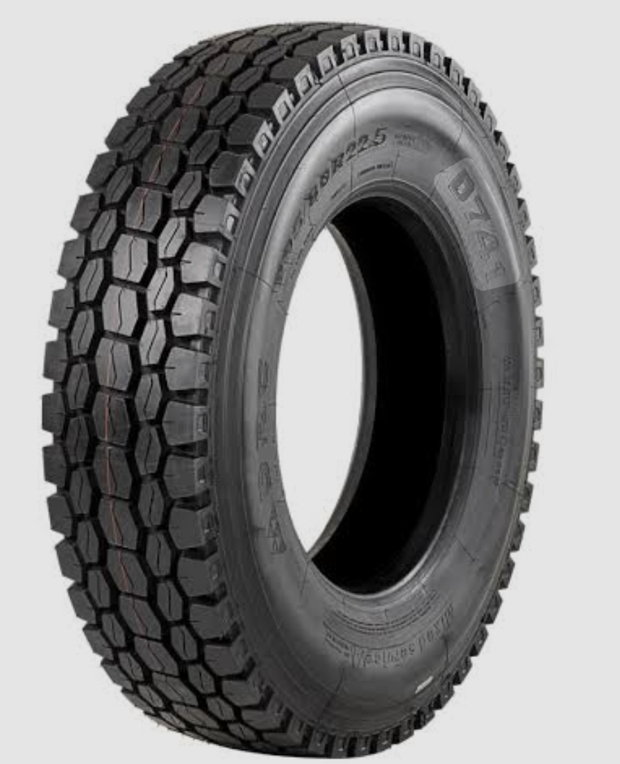 Pneu DRC LS 601 295 BORRACHUDO